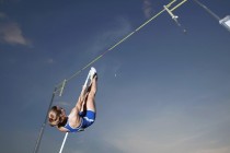 竞彩网官方网址|勒沃库森后防中坚塔普索巴遭遇肌肉伤势 预计将缺席关键赛事两至三周