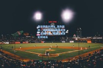 竞彩网官方网址_背伤困扰，洛夫顿进入轮休名单；主帅卢伟，将激活更多轮转球员