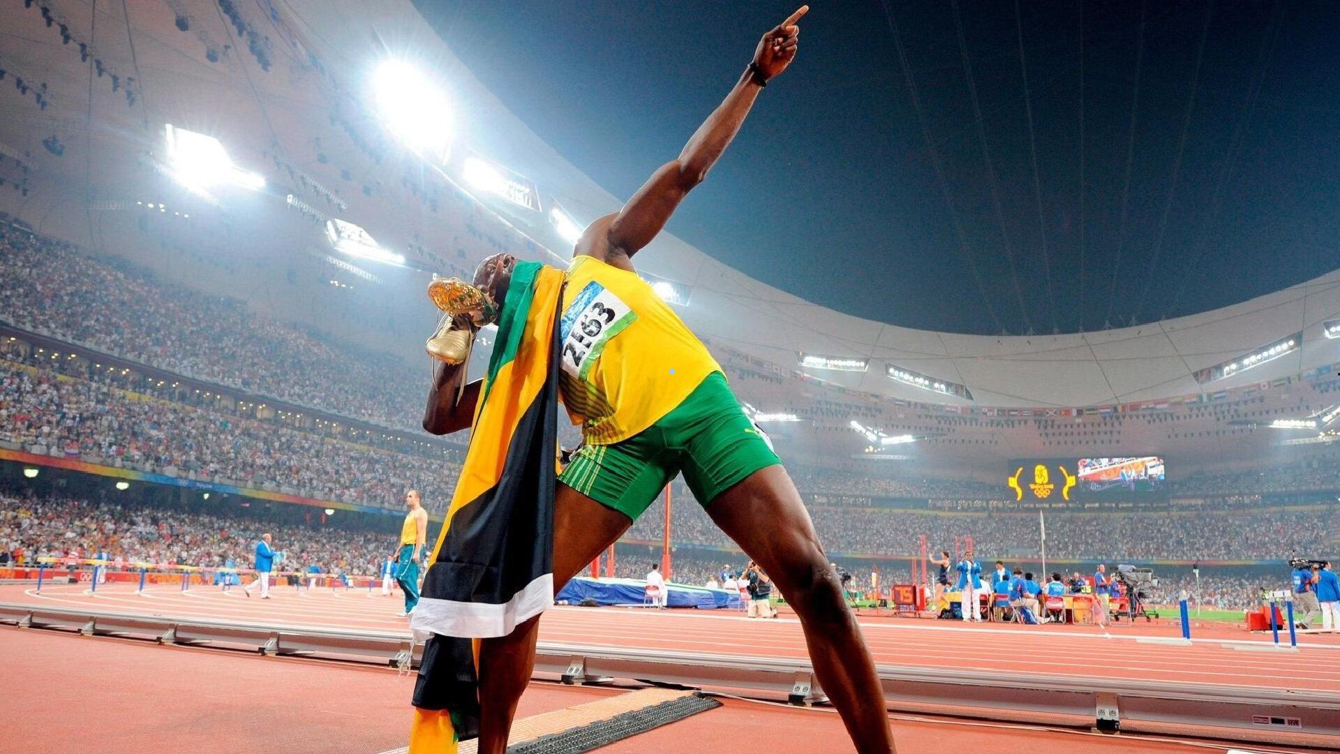 酋长队传奇近端锋特拉维斯-凯尔西的赛季终章，绿茵场上的最后一舞